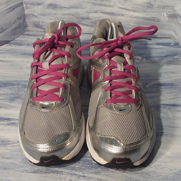 Nike Dart 9 running shoes Woman size 10 - Picture 3 of 8
